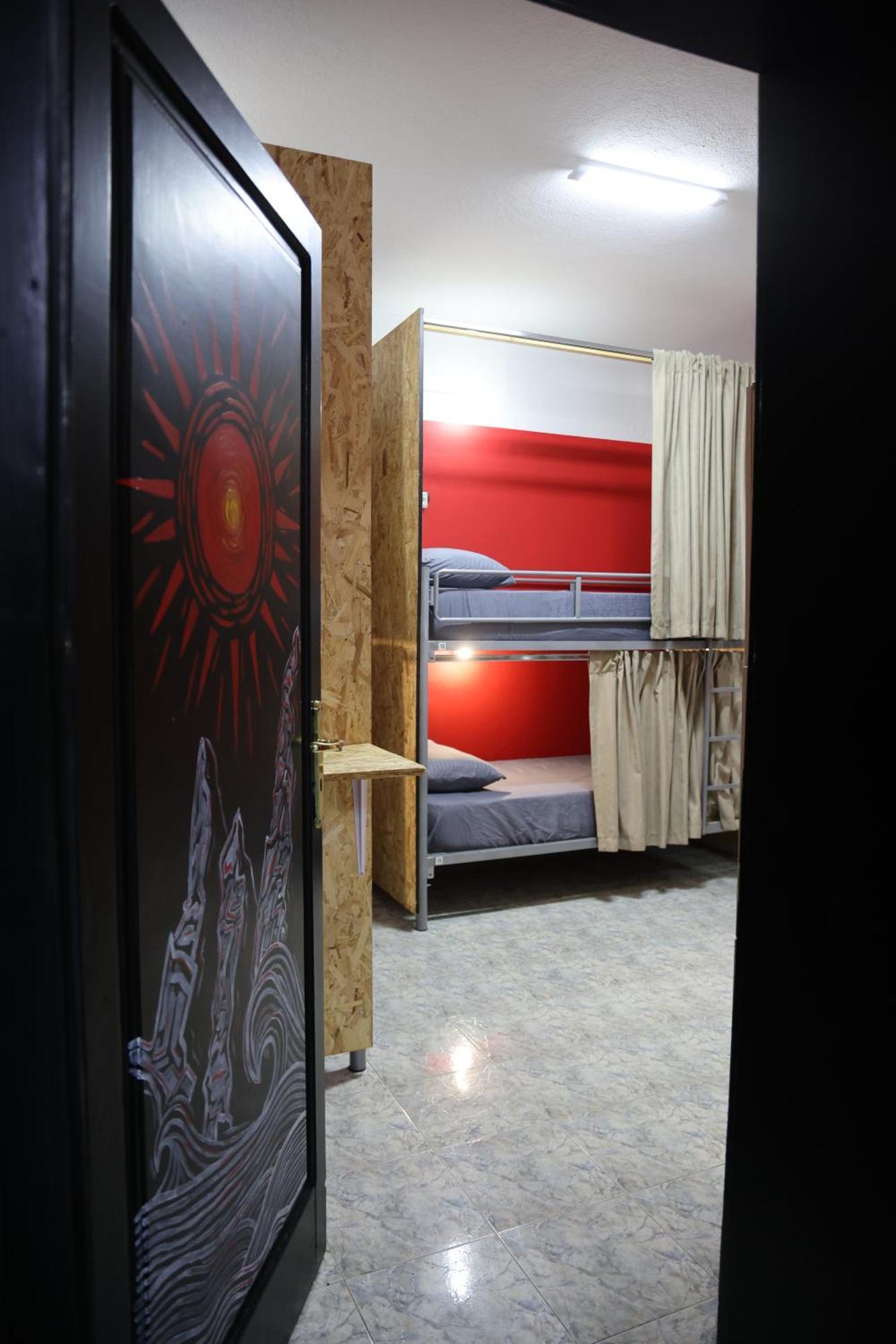 Shkodra Hostel & Day Tours Luaran gambar