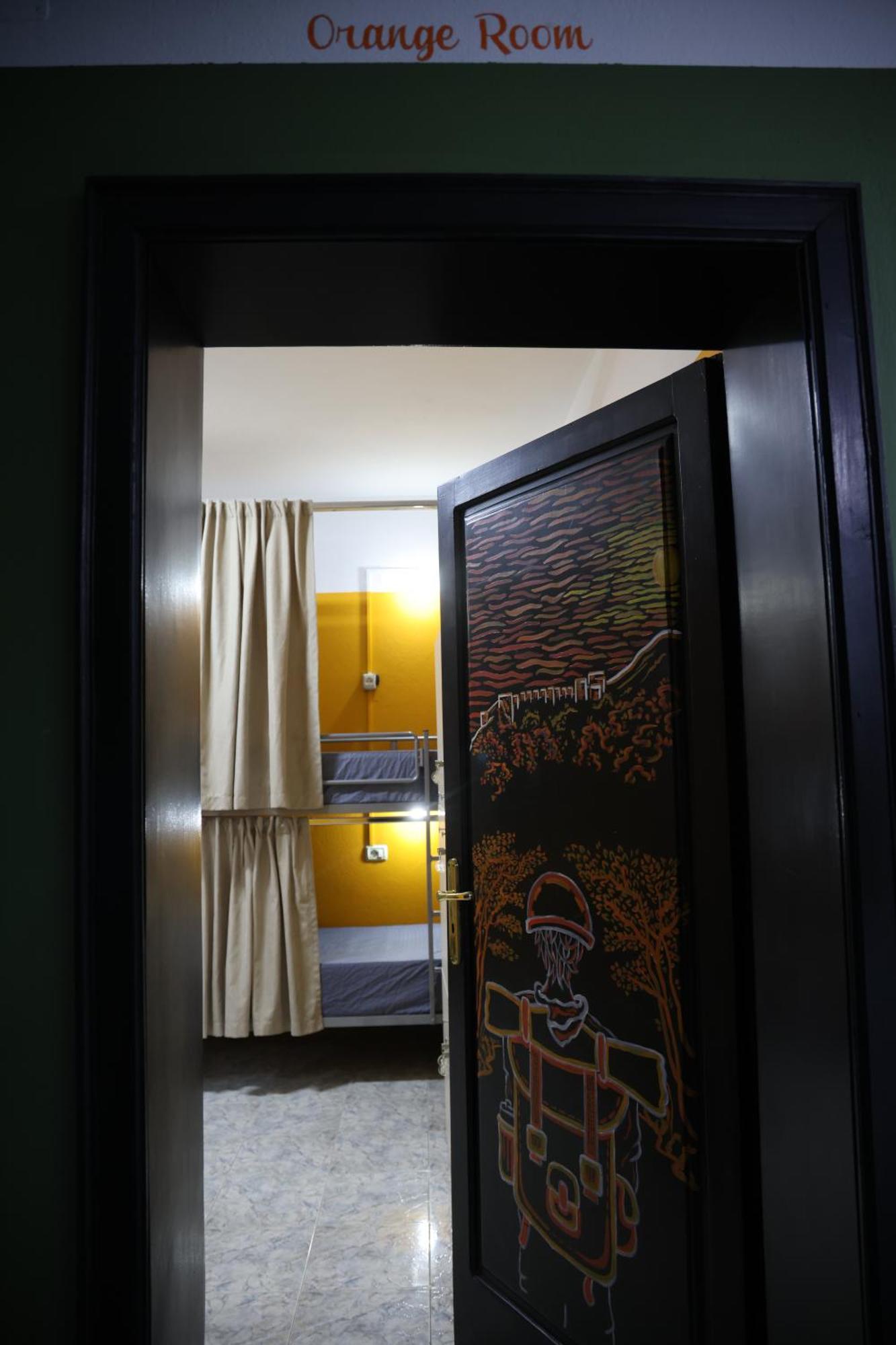 Shkodra Hostel & Day Tours Luaran gambar